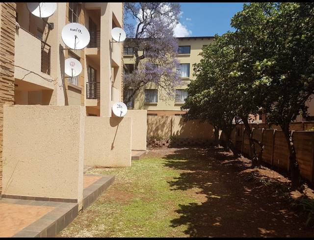 1 BEDROOM APARTMENT FOR SALE IN HATFIELD